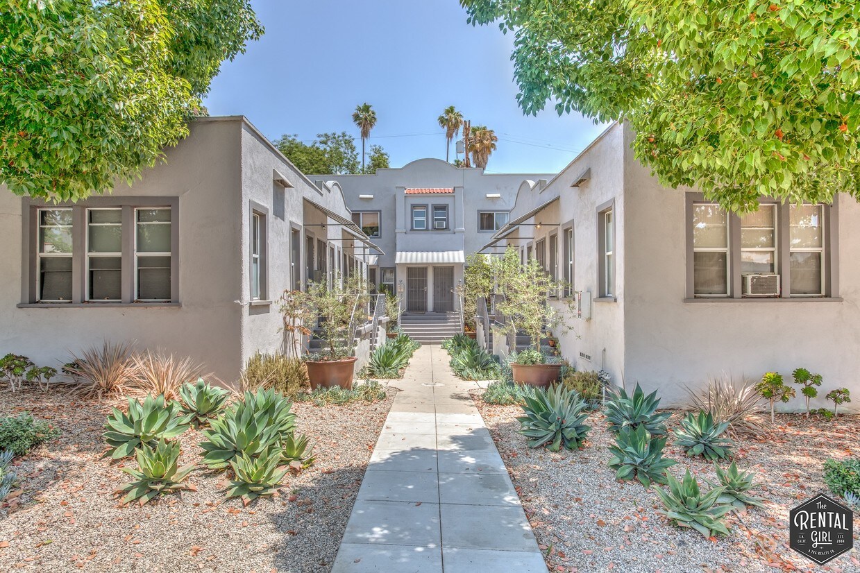 Foto principal - 4223 Gateway Ave