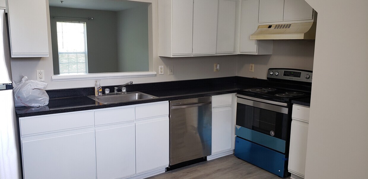 20077 Dunstable Cir, Germantown, MD 20876 Townhome Rentals in Germantown MD