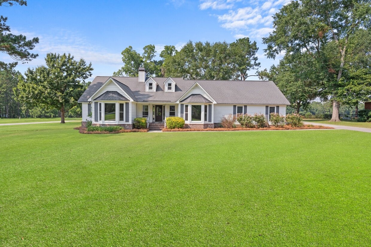 Primary Photo - 1501 Cayla Way