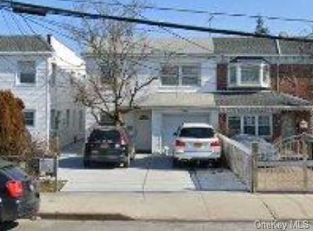 Foto principal - 4185 E Tremont Ave