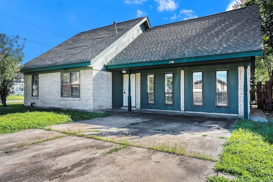 Photo - 2701 3rd Avenue North Unit