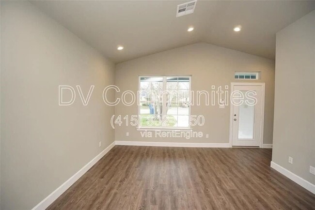 Foto del edificio - 1202 3rd St