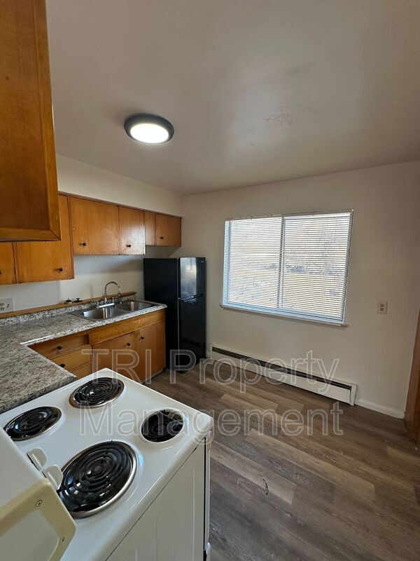 Foto del edificio - 2012 6th Ave