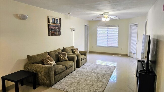 Foto del edificio - 4000 SW 23rd St