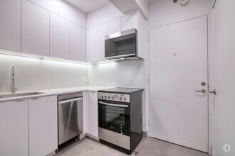 Building Photo - 3455 Rue Aylmer