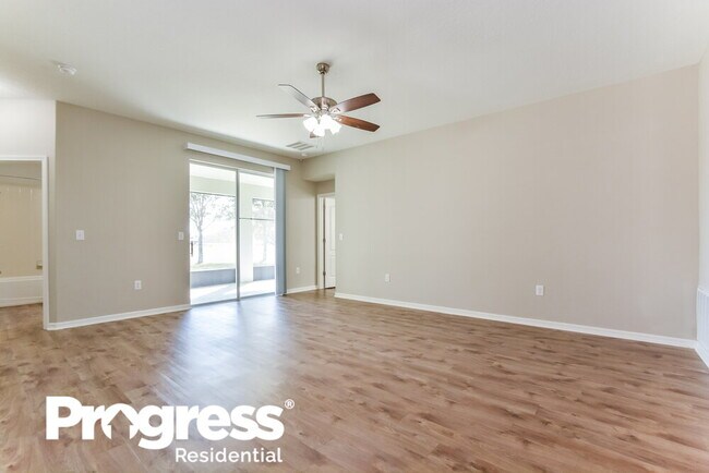 Foto del edificio - 5928 Rutherford Rd