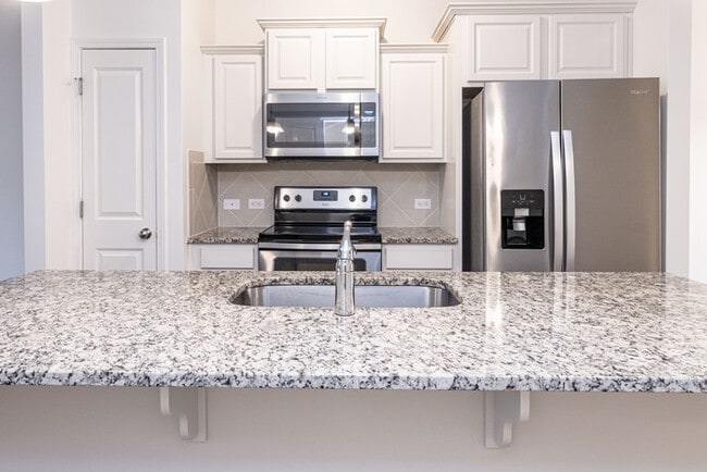 Building Photo - GREAT 2 Bedroom Townhome Regent Park - MOVE IN SPECIAL 1 MONTH FREE