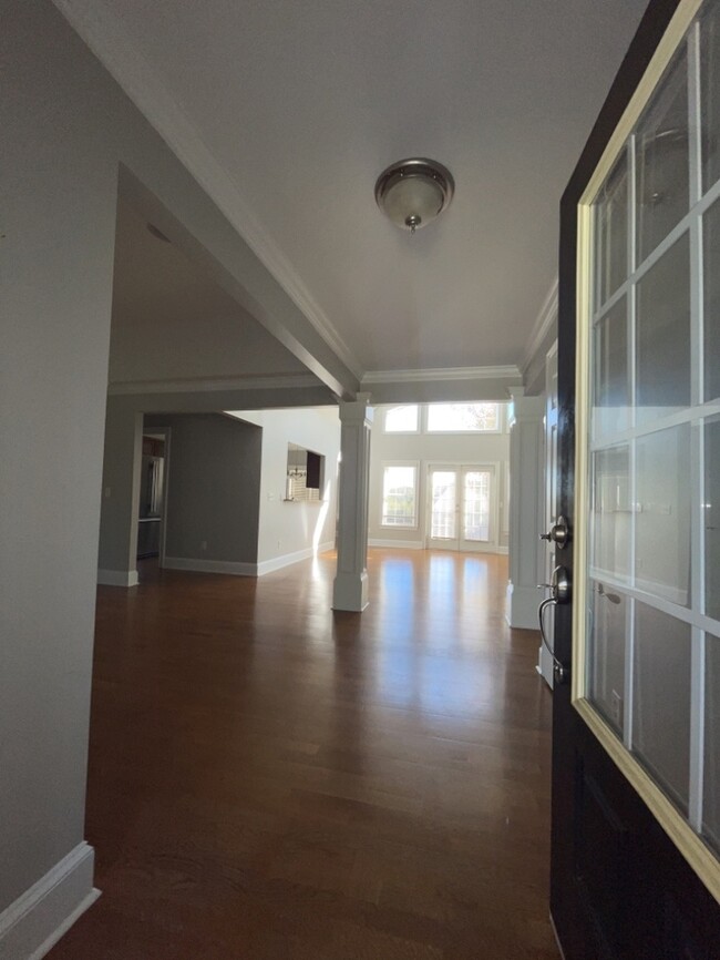 Foto del edificio - 102 Stone Cottage Dr