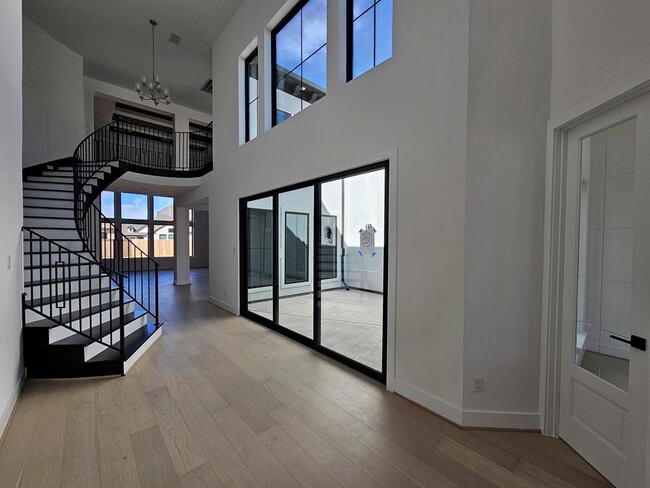 Foto del edificio - 21510 Flowerhead Wy