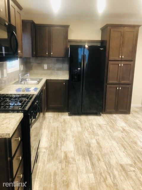 Foto principal - 3 br, 2 bath Mobile Home - 6046 College Ave