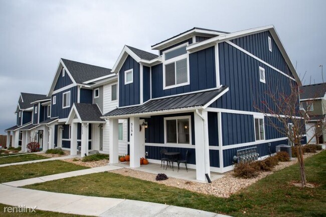 Foto del edificio - 3 br, 2 bath Townhome - 5154 W Capricco Ct