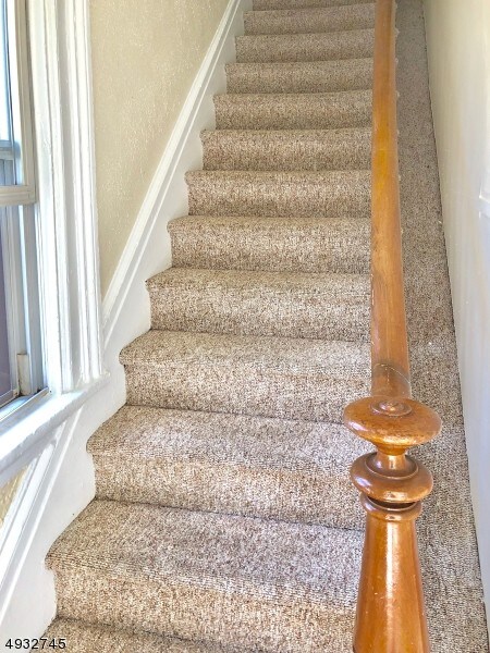 Foto del edificio - 281 Hoover Ave