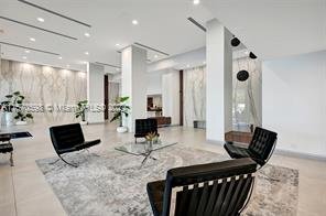 Foto del edificio - 230 NE 174th St