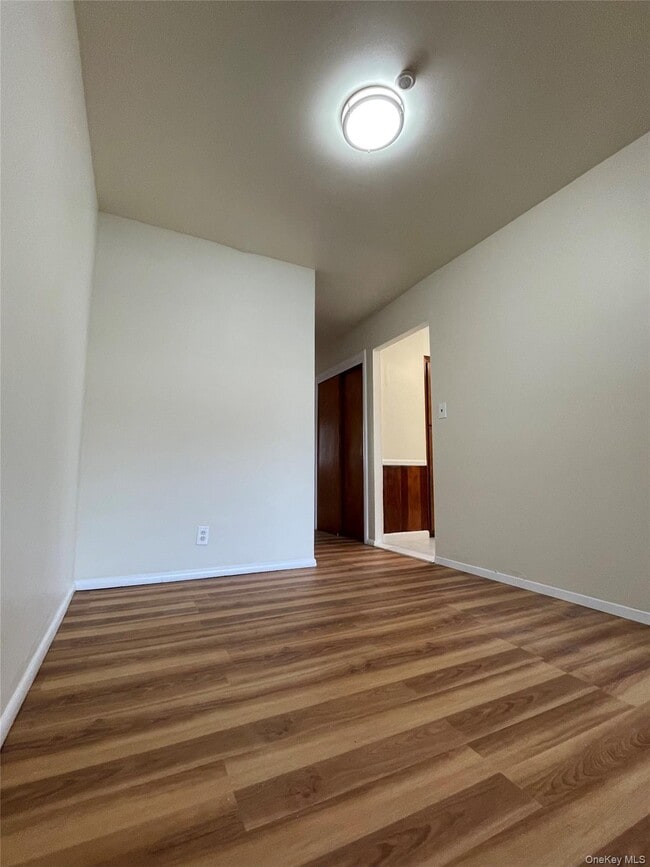 Foto del edificio - 164-16 76th Ave