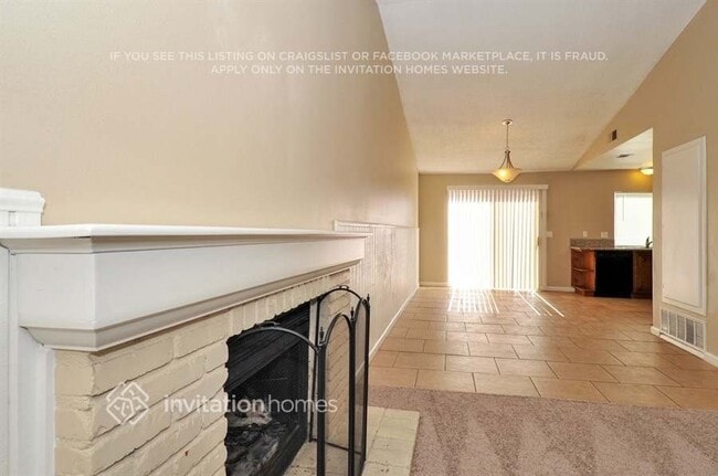 Building Photo - 24051 Roseleaf Pl