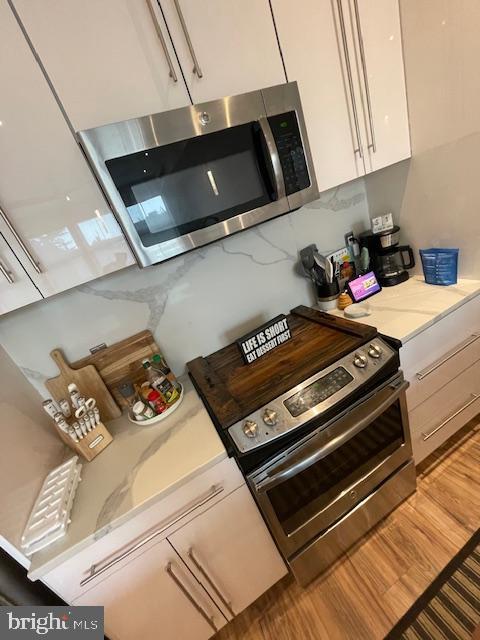 Building Photo - 620 N Front St