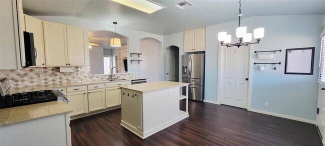 Foto del edificio - 750 Caylor Cove