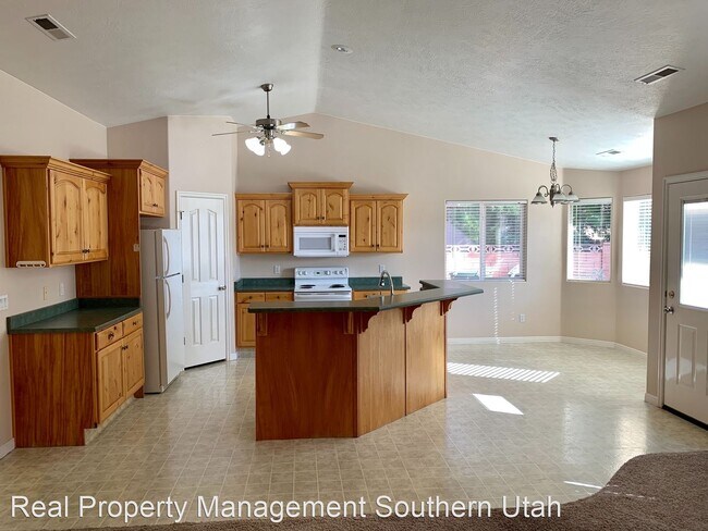 Building Photo - 3 br, 2 bath House - 1529 W 1270 N