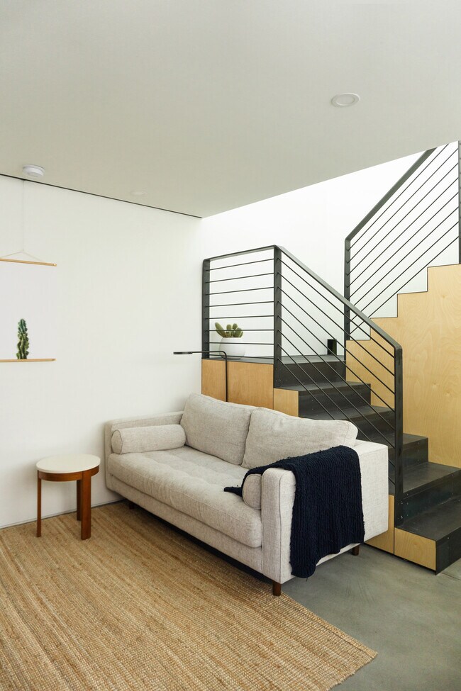 Foto del edificio - 818 W McKinley St