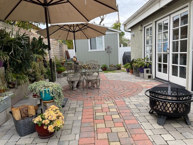 Building Photo - 2238 W 238th St