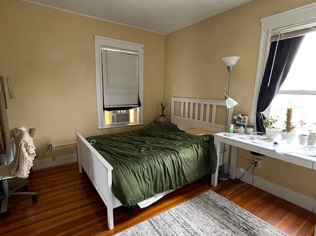 Building Photo - 123 Winthrop St