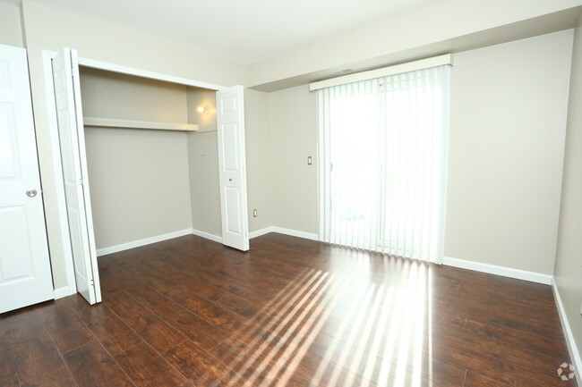 Interior Photo - Crestview Estates