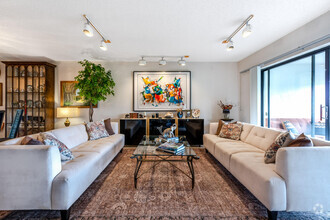Building Photo - 6392 Aspen Glen Cir