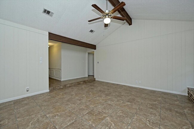 Foto del edificio - 6509 Skycrest Dr
