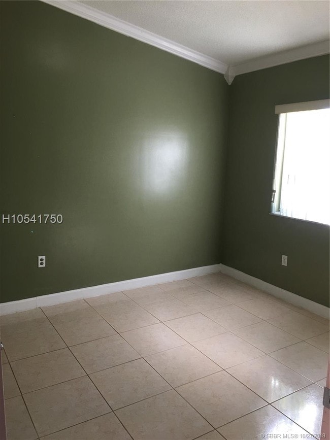 Foto del edificio - 631 NW 79th Terrace
