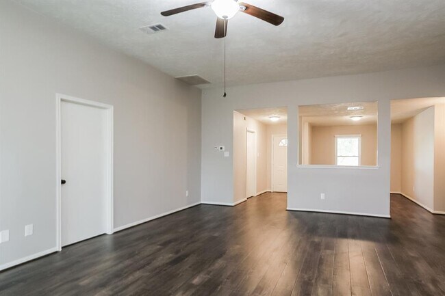 Foto del edificio - 271 Indian S Falls