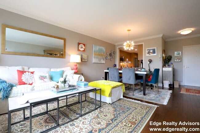 Foto del edificio - 492 Beacon St