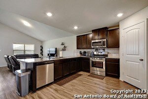 Building Photo - 822 Brown Thrasher