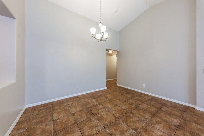 Foto del edificio - 25644 W Magnolia St