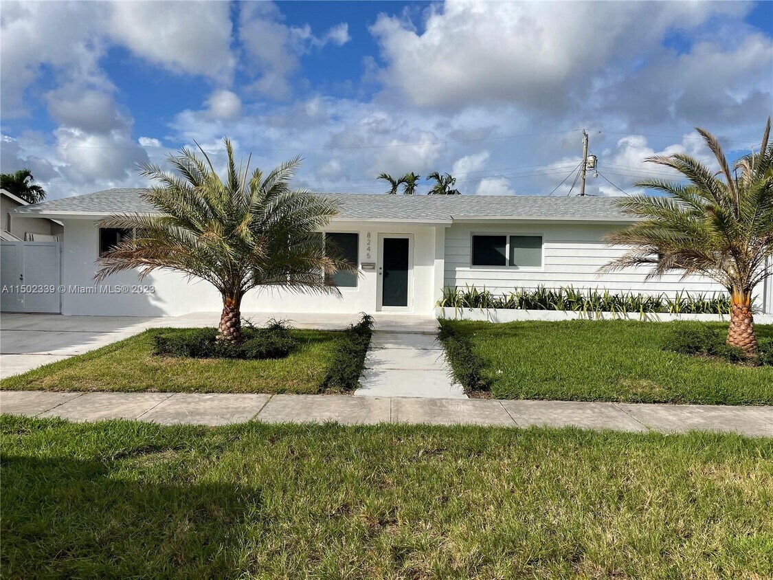 8245 N Florida Avenull