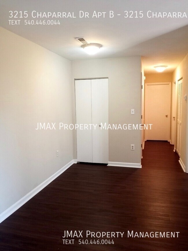Building Photo - This property has a no security deposit op...