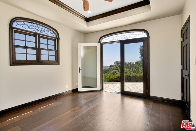 Foto del edificio - 1036 El Medio Ave