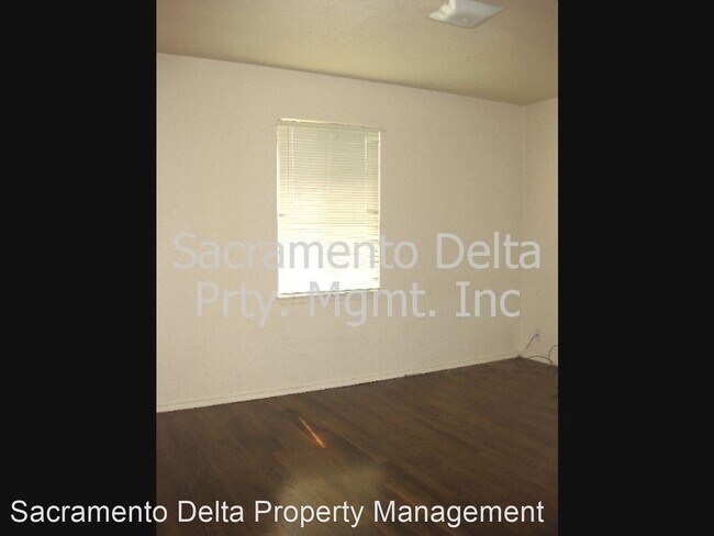 Foto del edificio - 2 br, 1 bath House - 2707 18th Avenue