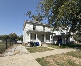 Building Photo - 1235 N Union St