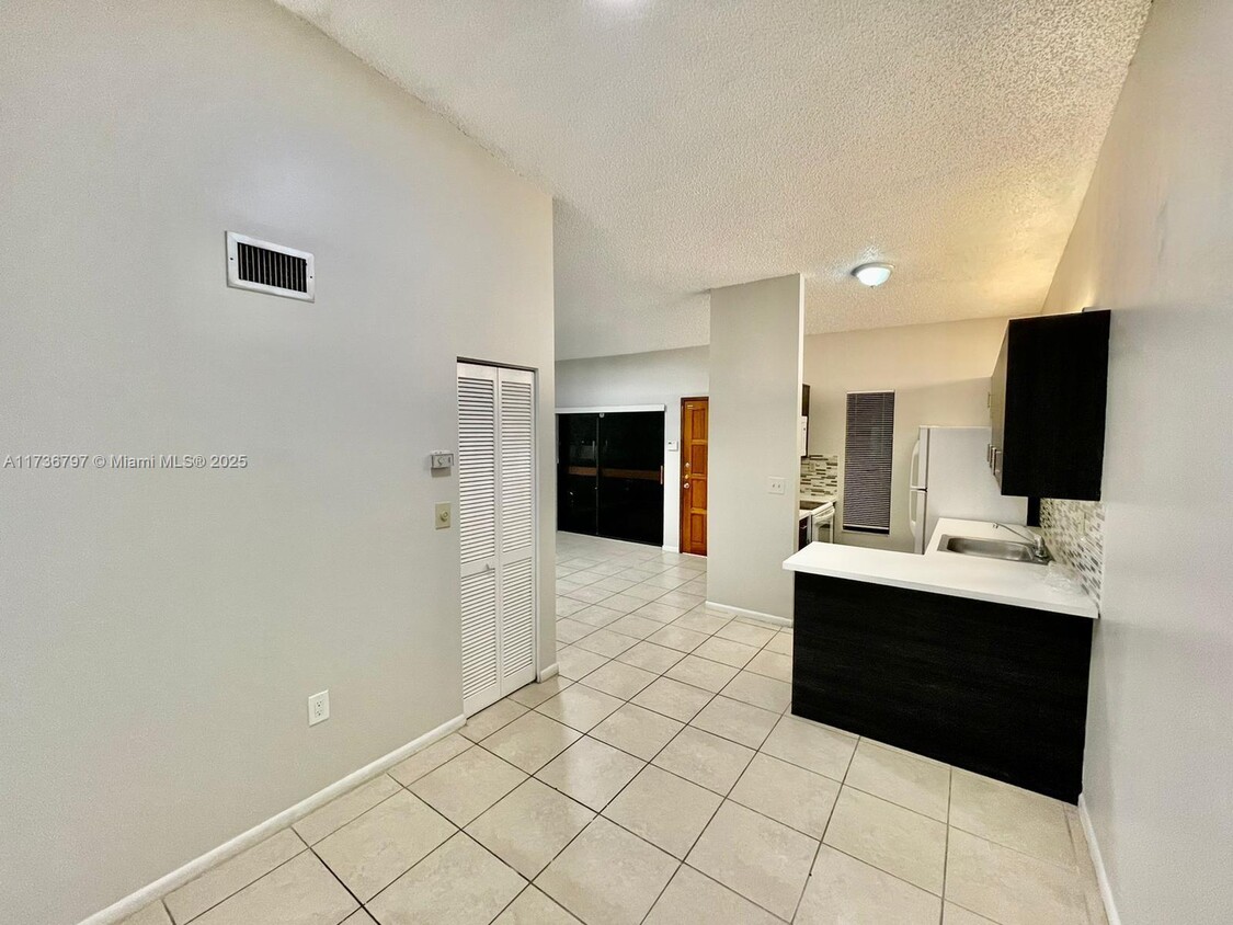 Foto principal - 7440 SW 153rd Ct