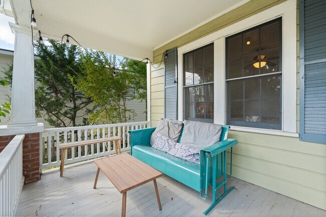 Photo - Lovely 2BR Home in Old West Durham with Fe...