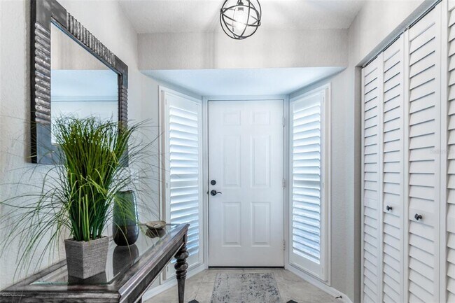 Foto del edificio - 2521 W Marion Ave