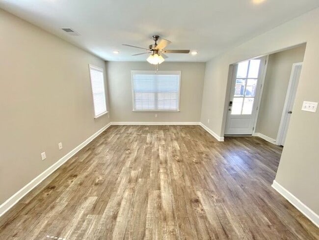 Building Photo - Available Now @ Rasco Farms Brand New 4-be...