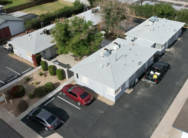 Foto del edificio - 1920 E Fairmount Ave