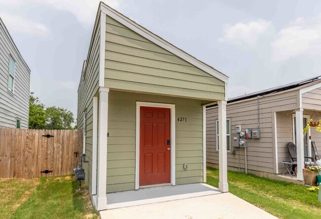 Building Photo - 4271 Thalweg Way