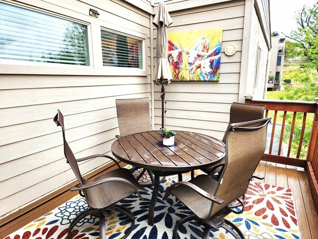 Foto del edificio - 304 Hi There