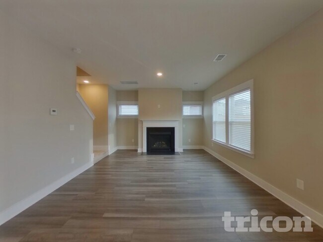 Foto del edificio - 202 Garrison Grove Dr