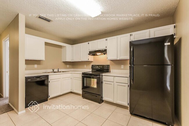 Foto del edificio - 435 Country Wood Cir