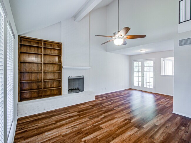 Building Photo - Beautifully Remodeled 2-Story Home with Primary Suite Downstairs – Move-In Ready!