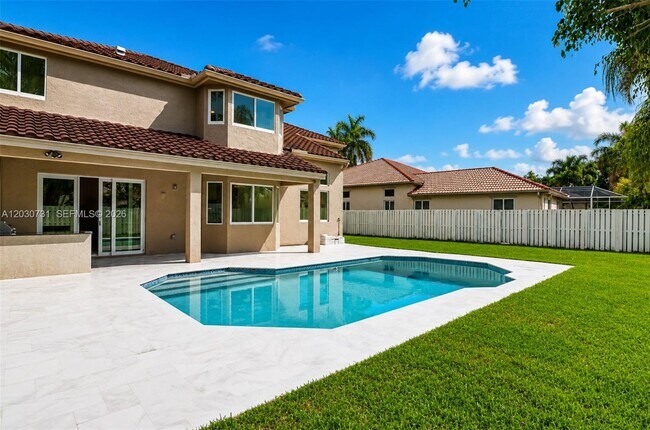 Foto del edificio - 852 Heritage Dr