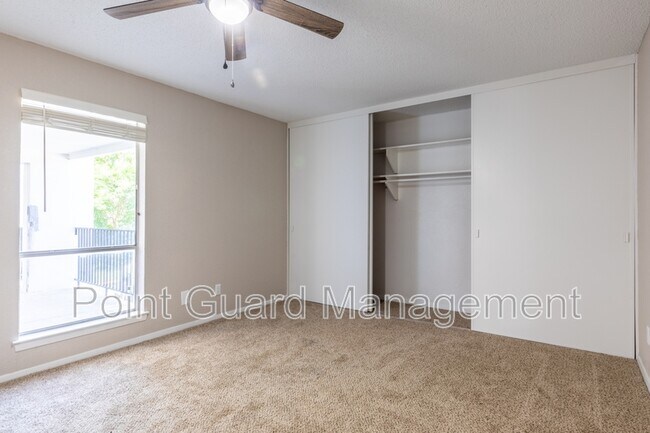 Foto del edificio - 2286 Ridgmar Plaza